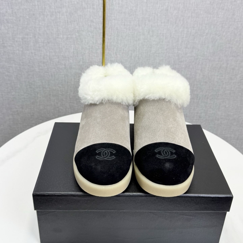 Ch**el boots